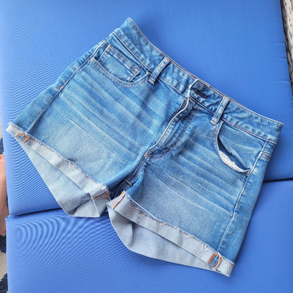 American Eagle Hi-Rise Shortie Shorts